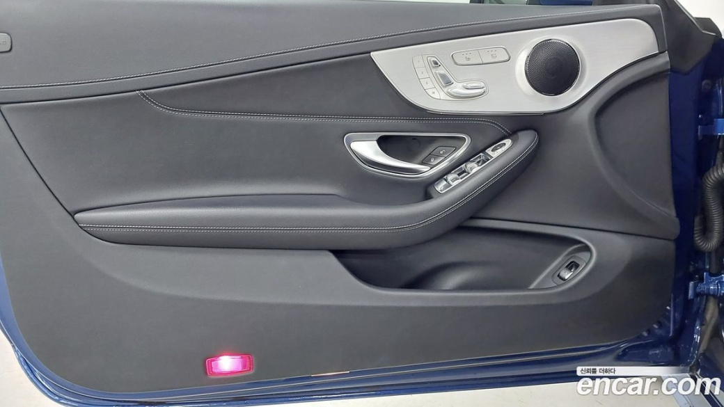 Mercedes-Benz C-Class C200 Cabriolet, 2022