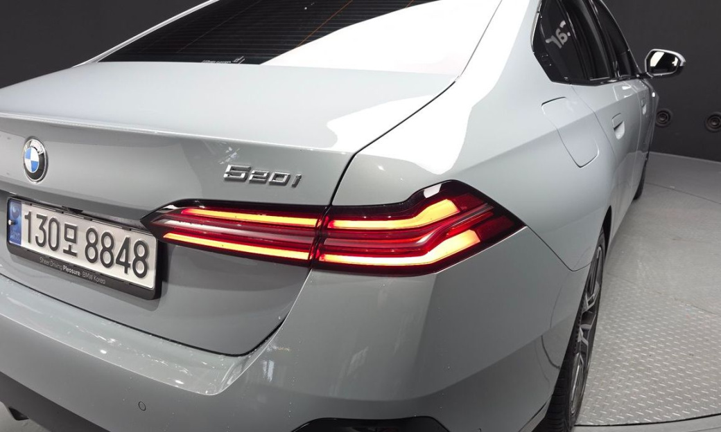 BMW 5-Series 520i M Sport, 2024
