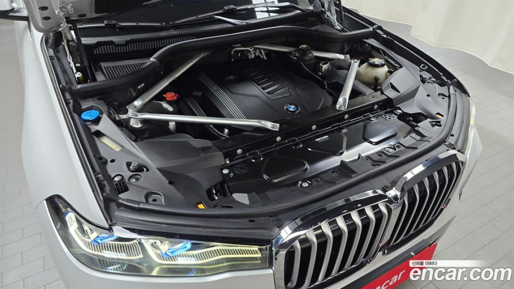 BMW X7 xDrive 40i M Sport 6STR, 2022