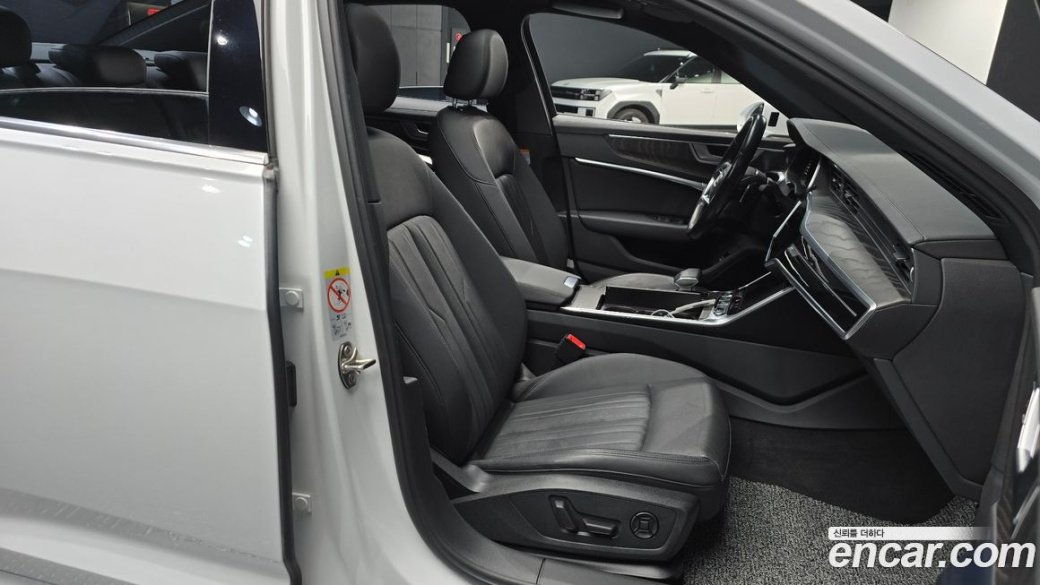 Audi A6 45 TFSI Premium, 2021