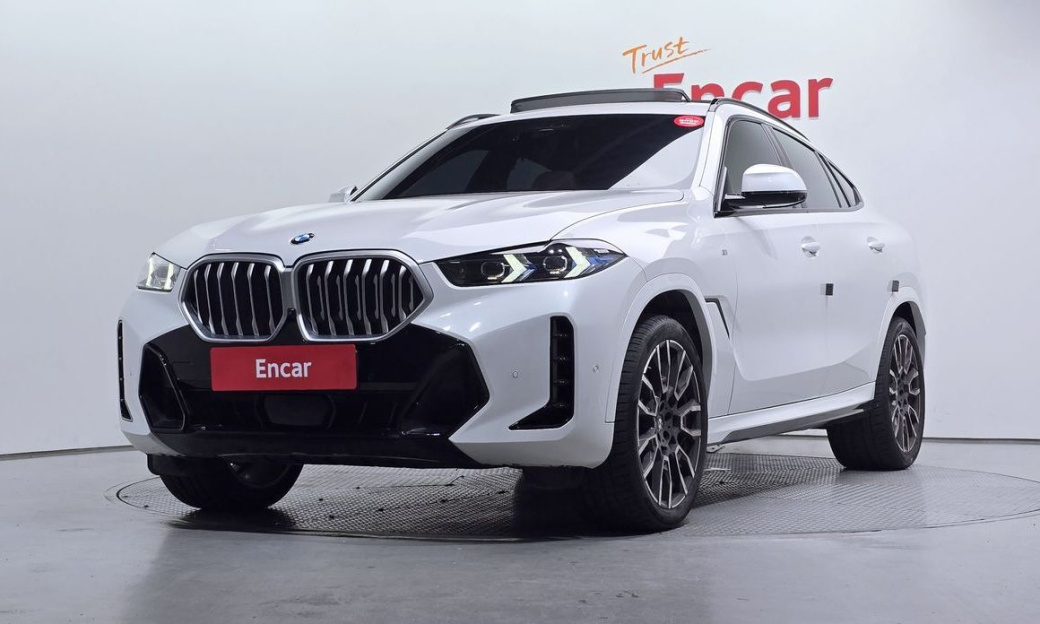 BMW X6 xDrive40i M Sport, 2024