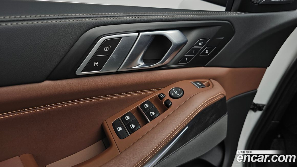 BMW X5 xDrive 40i xLine, 2024