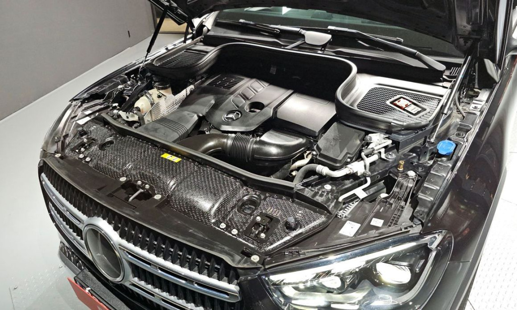 Mercedes-Benz GLE-Class GLE300d 4MATIC, 2024