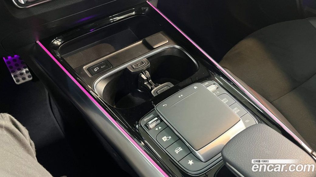 Mercedes-Benz GLA-Class GLA250 4MATIC, 2022