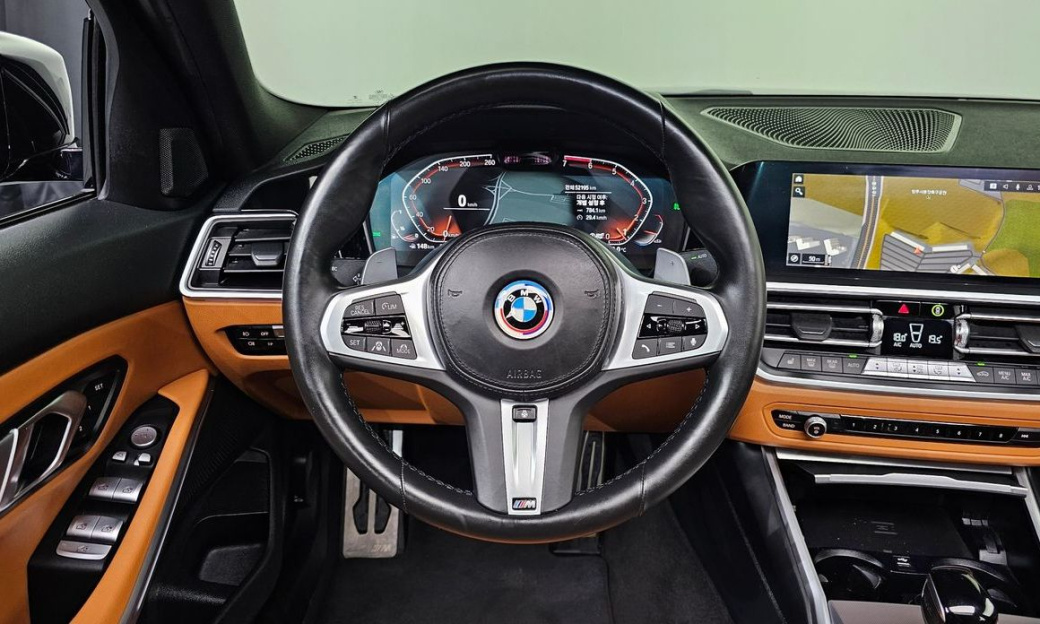 BMW 3-Series 320i M Sport, 2022