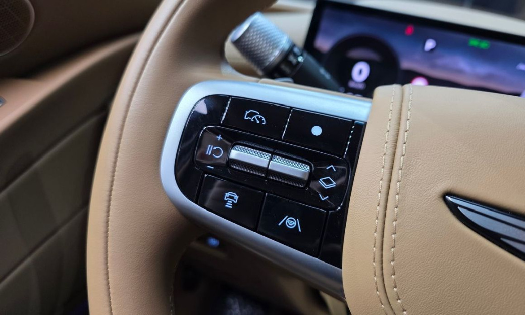 Genesis G80 Gasoline 2.5 Turbo AWD, 2025