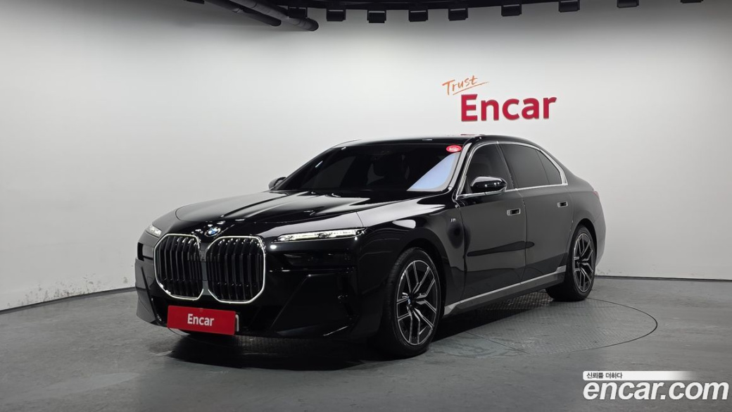 BMW 7-Series 740d xDrive M Sport, 2025