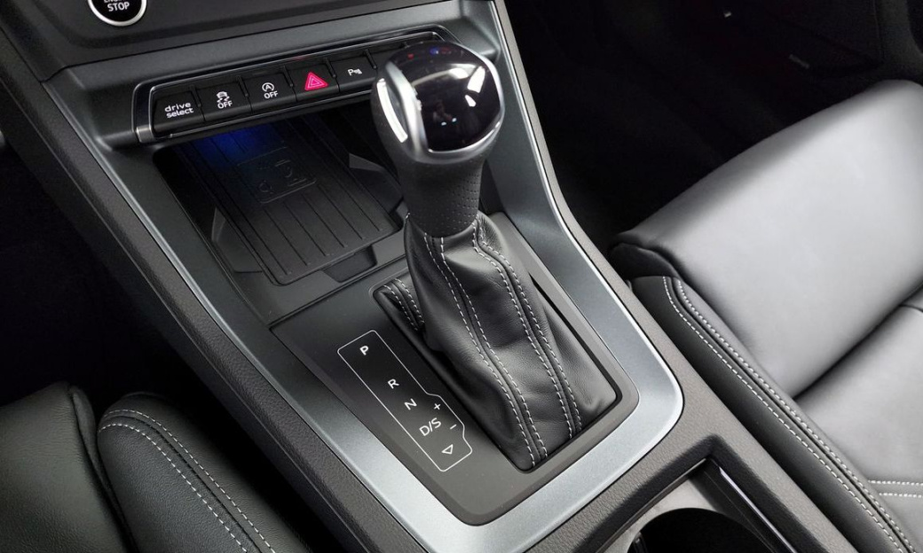 Audi Q3 40 TFSI Quattro Premium Sport Back, 2025