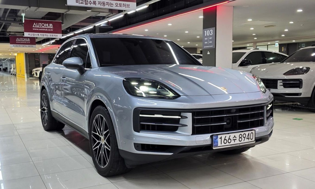 Porsche Cayenne 3.0, 2025