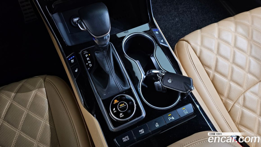 Kia Mohave Diesel 3.0 4WD 6-Seater, 2021