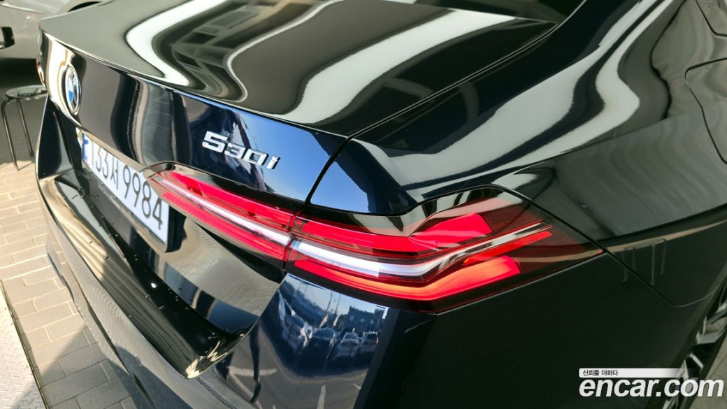 BMW 5-Series 530i xDrive M Sport, 2024