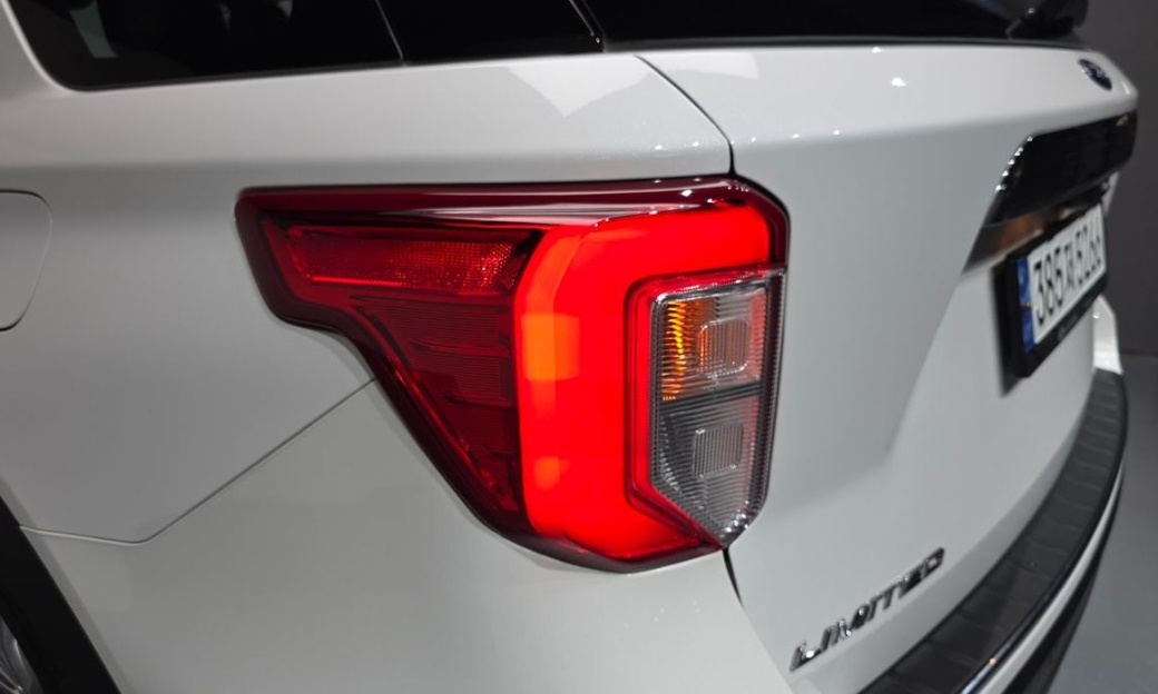 Ford Explorer 2.3 LimIted 4WD, 2023