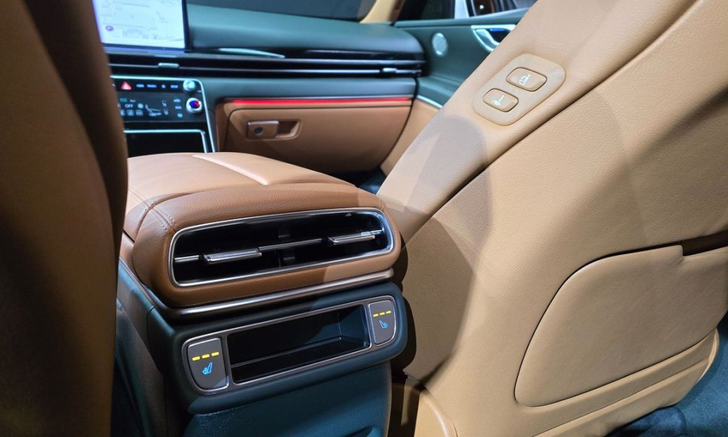 Genesis GV80 2.5T Gasoline 2WD, 2025