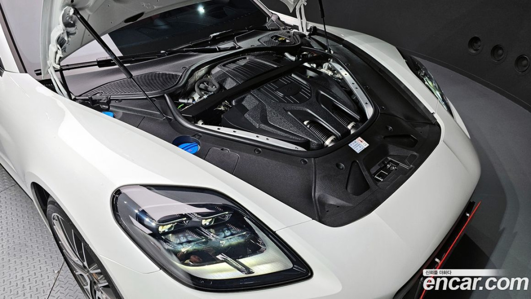 Porsche Panamera 2.9 AWD, 2024
