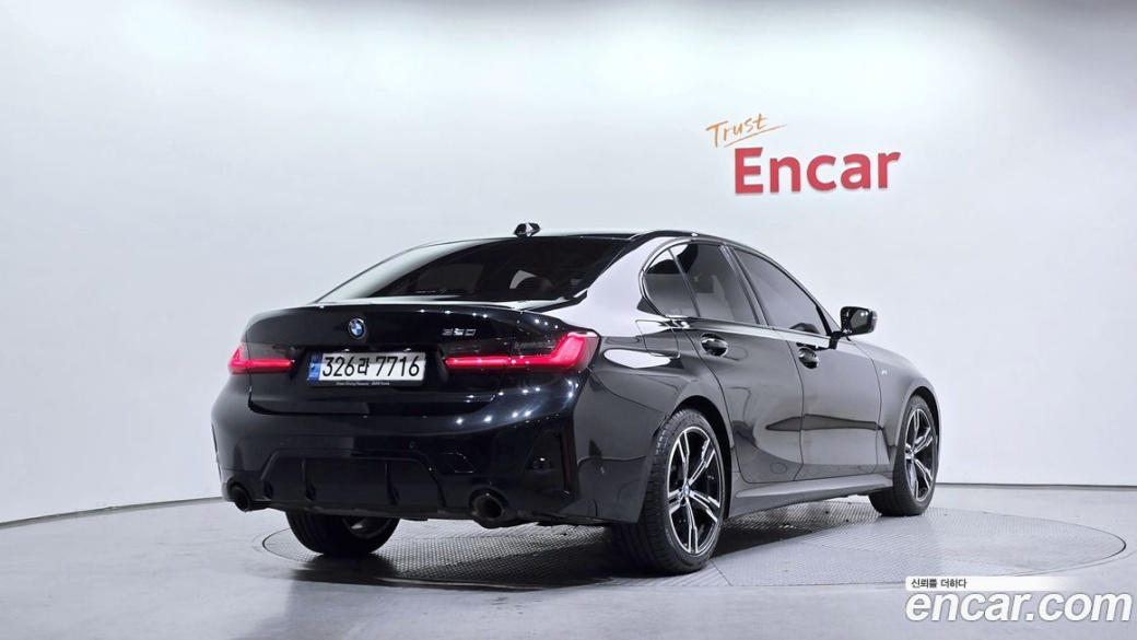 BMW 3-Series 320i M Sport, 2023