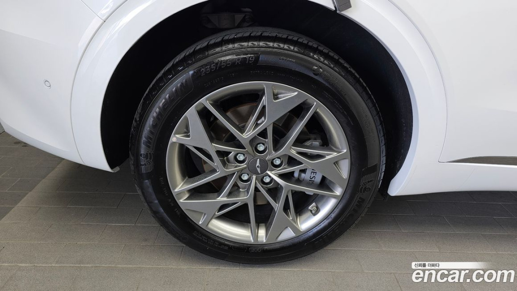 Genesis GV70 2.5T Gasoline 2WD, 2024