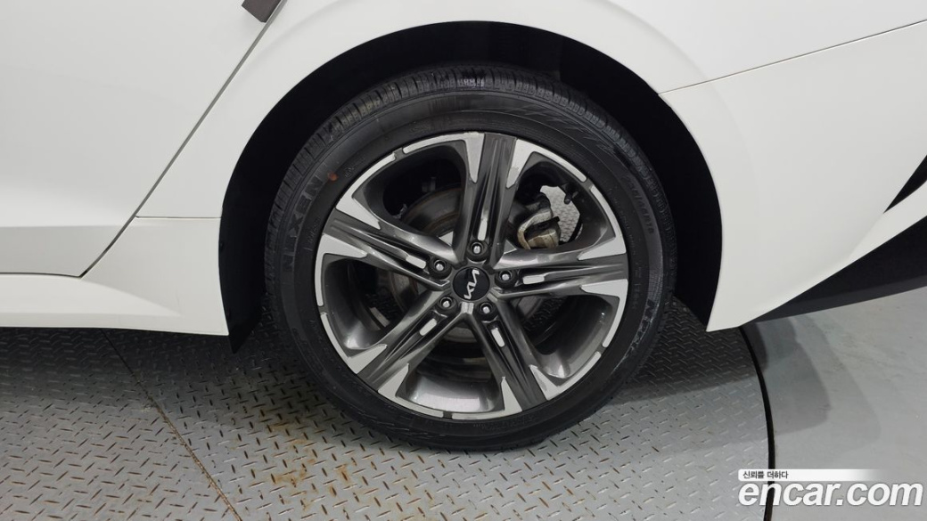 Kia K5 2.0, 2023