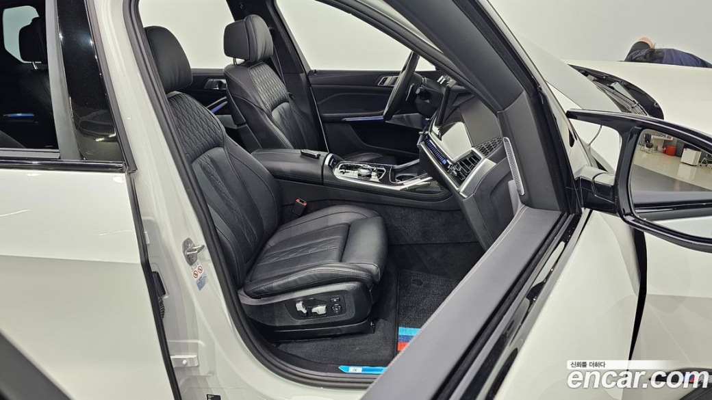 BMW X7 M60i xDrive M sport 6STR, 2024