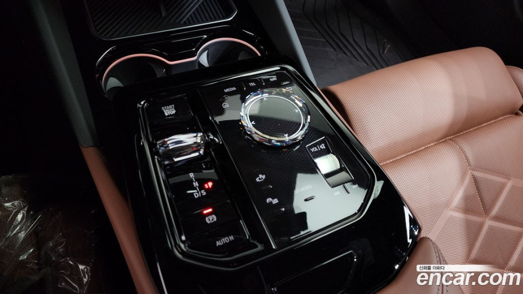 BMW 5-Series 530i xDrive M Sport, 2025