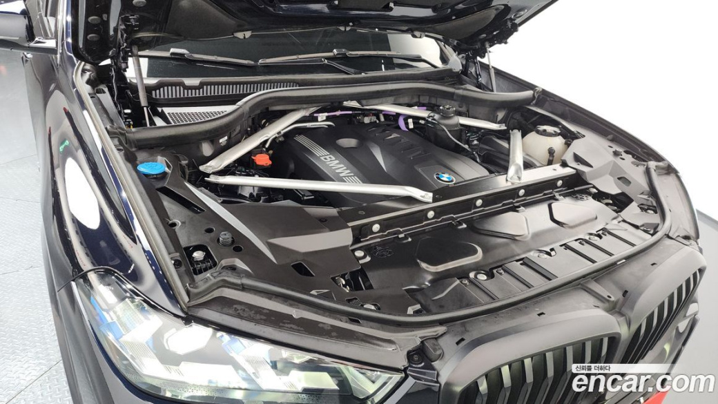 BMW X5 xDrive 40i M Sport, 2024