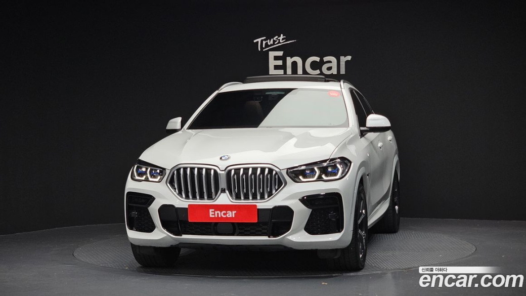 BMW X6 xDrive30d M Sport, 2022