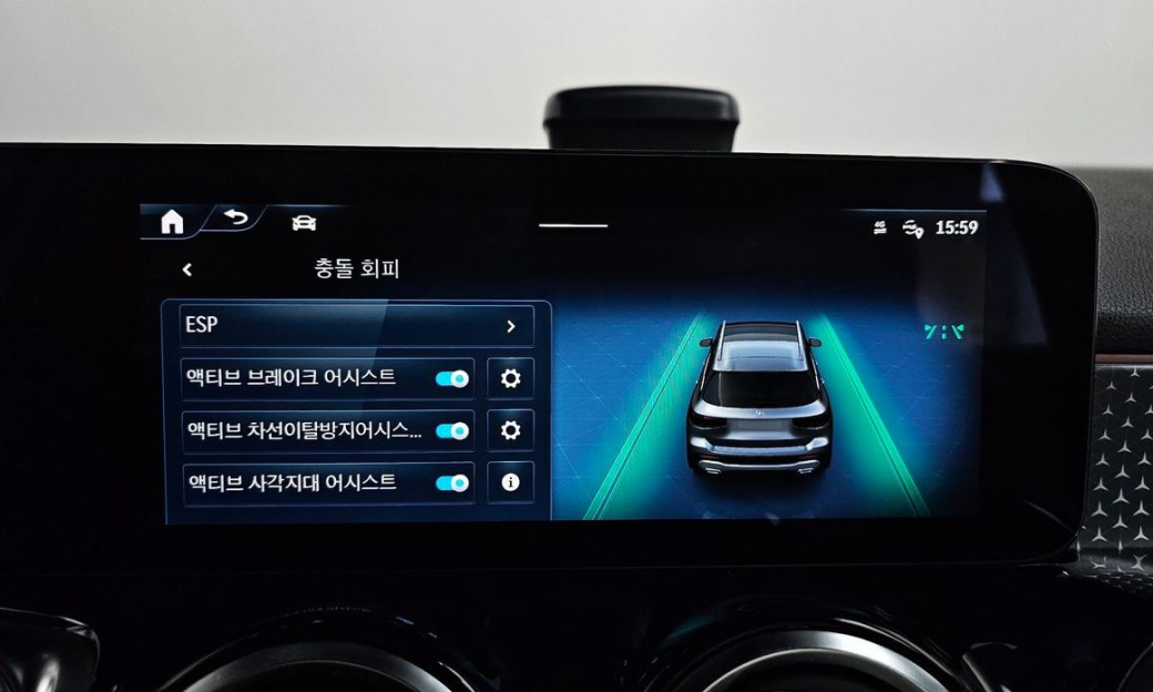 Mercedes-Benz GLB-Class GLB200 d, 2024