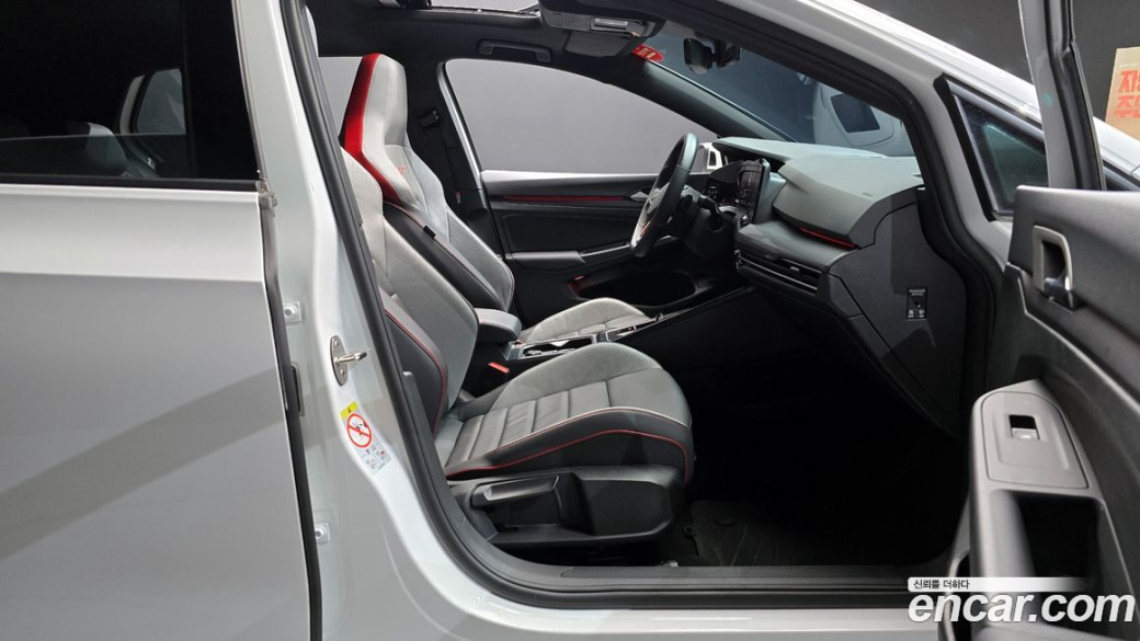 Volkswagen Golf 2.0 GTI, 2023