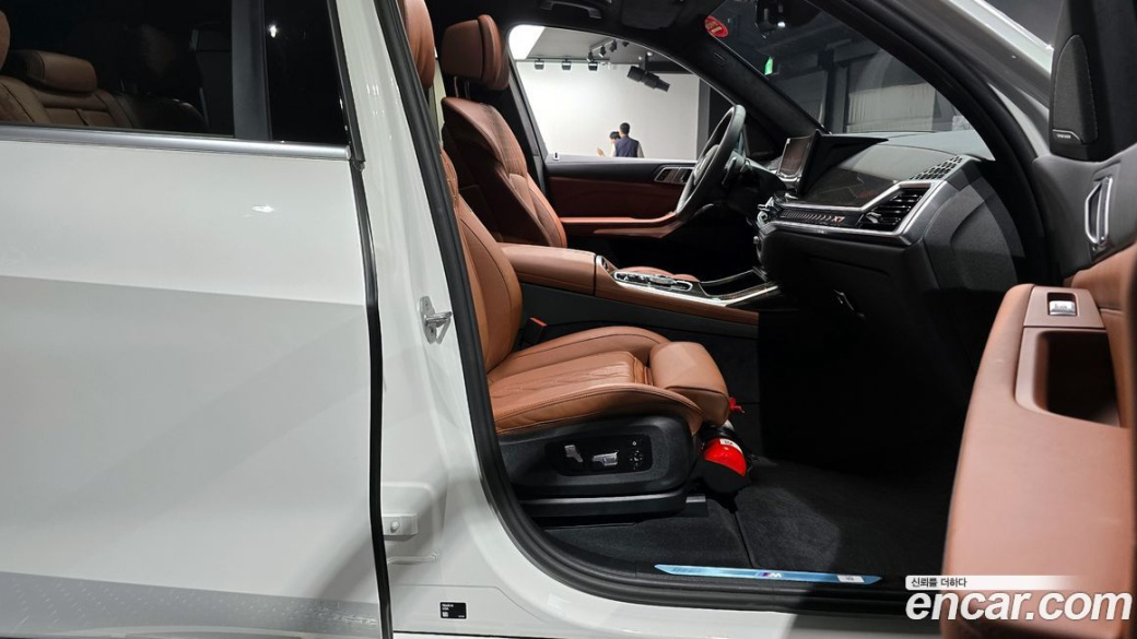 BMW X7 xDrive 40i M Sport 7STR, 2025