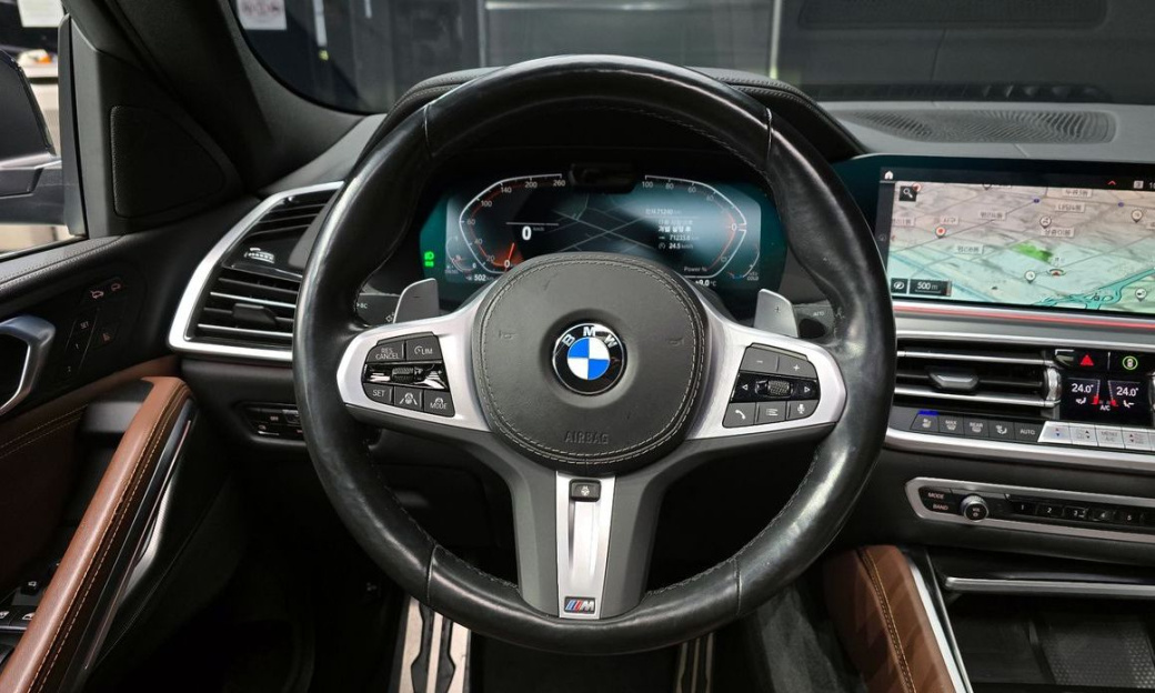 BMW X6 xDrive30d M Sport, 2022