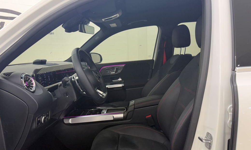 Mercedes-Benz GLB-Class AMG GLB35 4MATIC, 2025