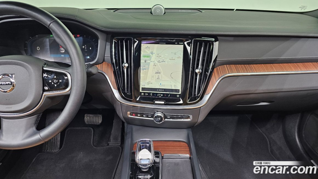 Volvo S60 B5 Ultra Bright, 2025