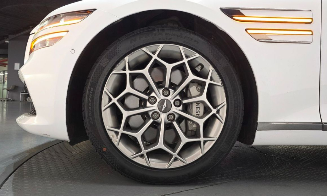 Genesis G80 Gasoline 2.5 Turbo AWD, 2022