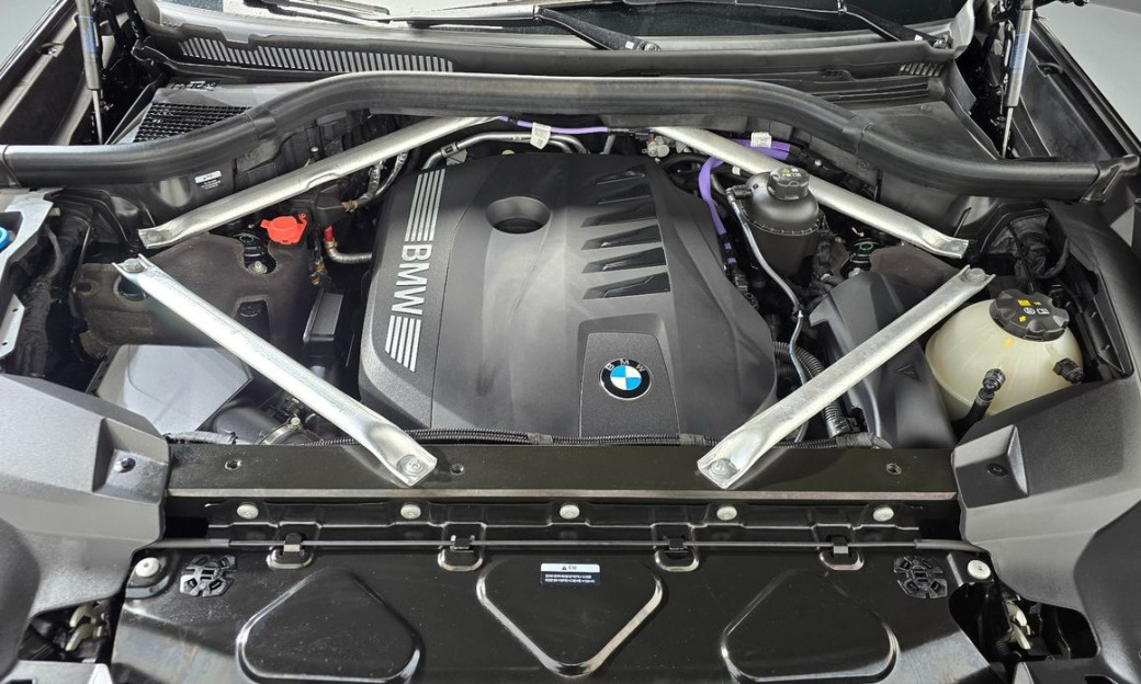 BMW X7 xDrive 40i M Sport 6STR, 2024