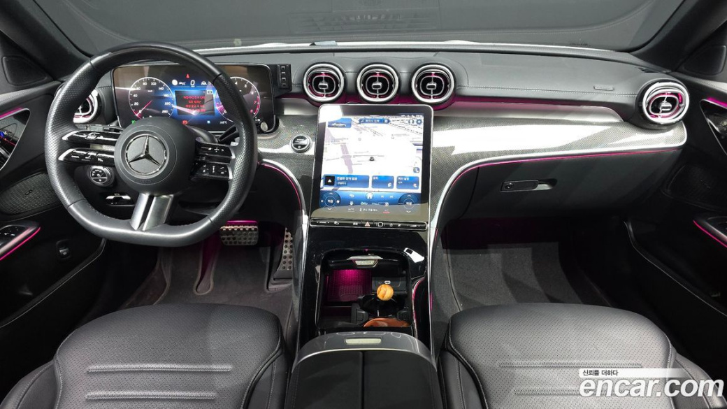 Mercedes-Benz C-Class C200 AMG Line, 2024