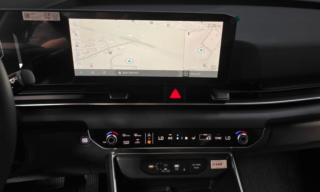 Kia Carnival 9-Seater Noblesse, 2025