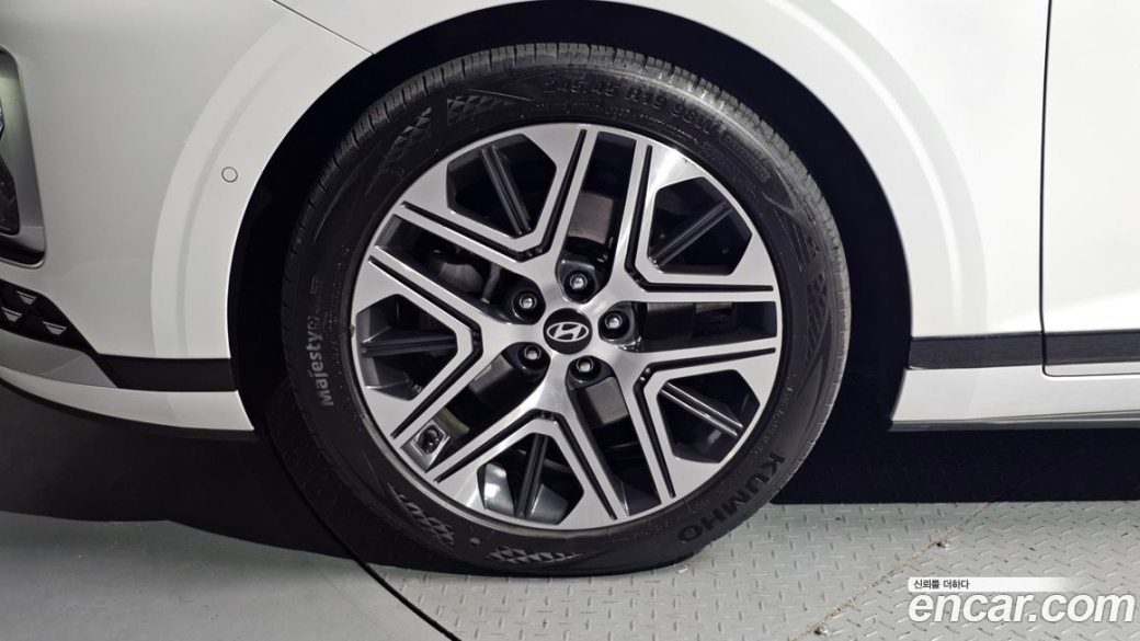 Hyundai Grandeur 2,5 Gasoline 2WD, 2023