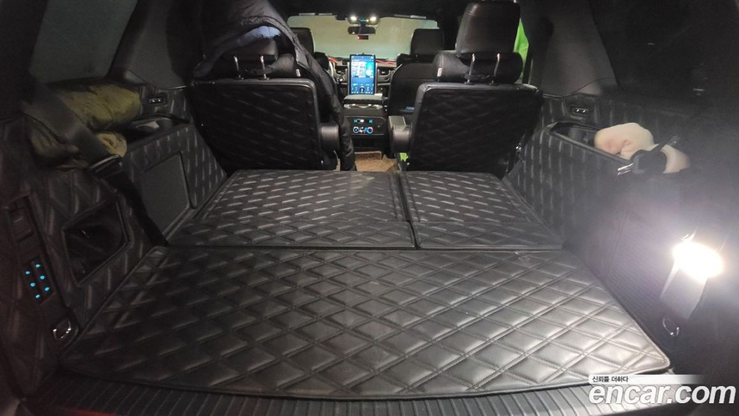 Ford Expedition Platinum 4WD, 2023