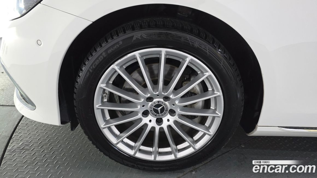 Mercedes-Benz E-Class E250 Exclusive, 2022