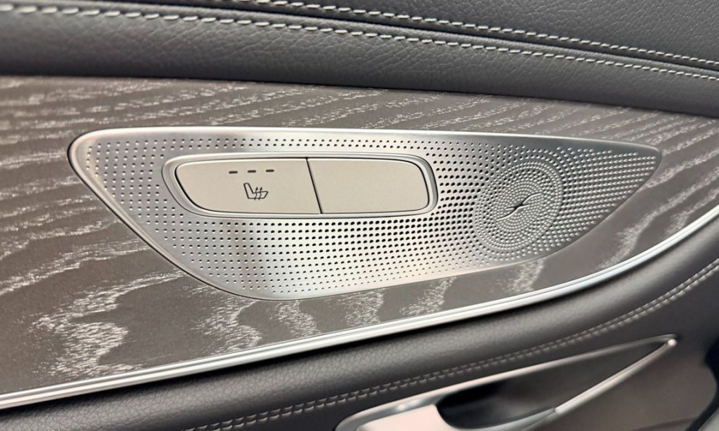 Mercedes-Benz AMG GT 4Door 43 4MATIC+, 2025