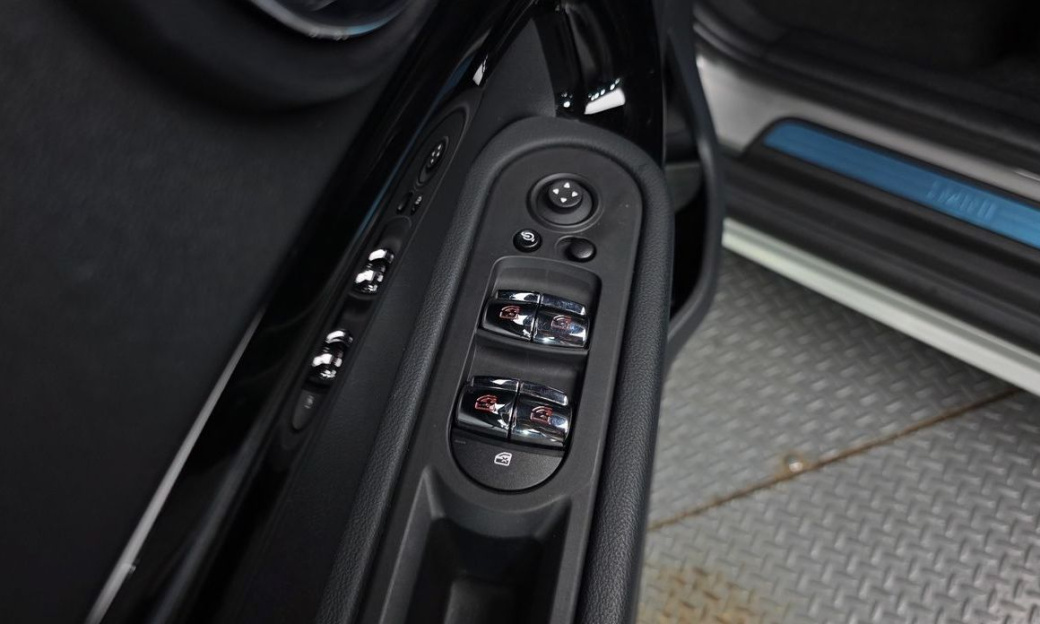 Mini Countryman Classic, 2024