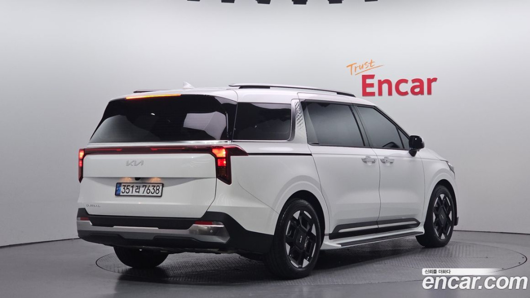 Kia Carnival 7-Seater Noblesse, 2024