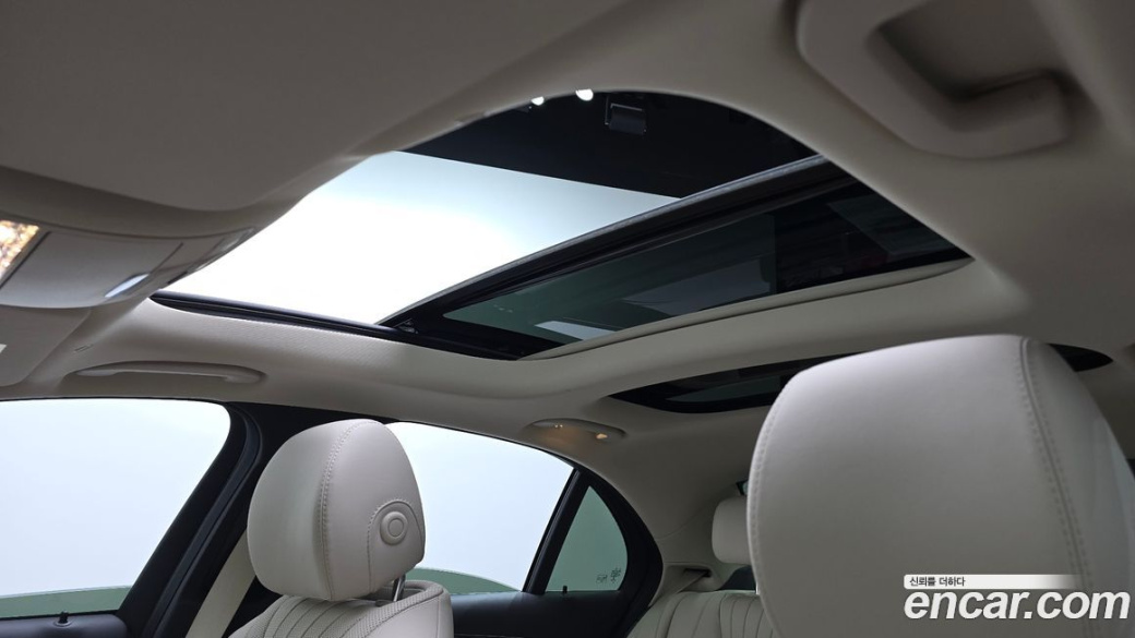 Mercedes-Benz E-Class E450 4MATIC Exclusive, 2023