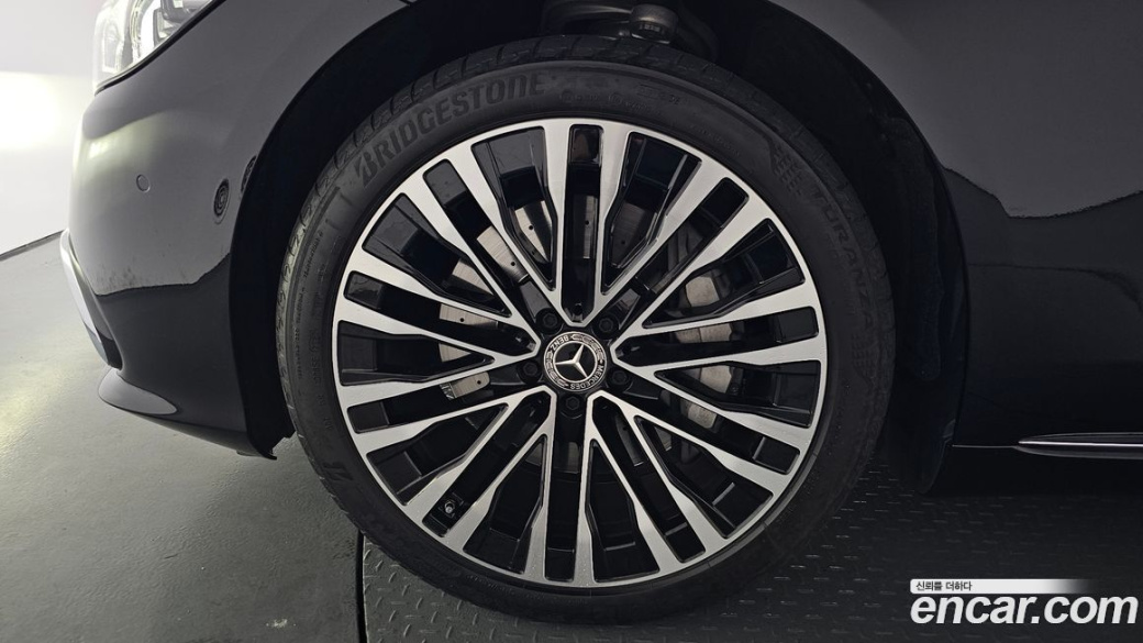 Mercedes-Benz S-Class S450L 4MATIC, 2024