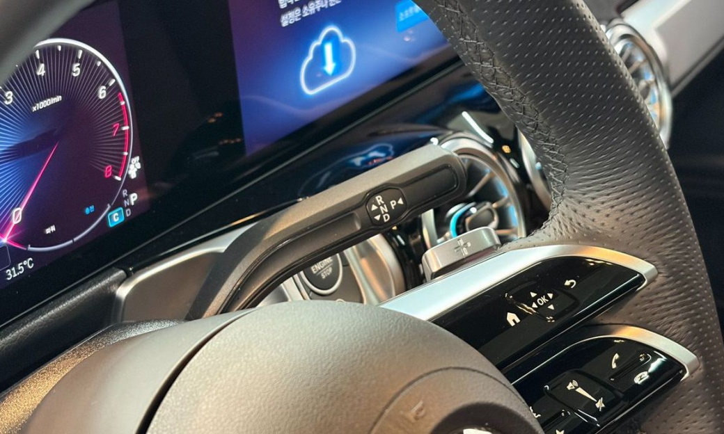 Mercedes-Benz GLB-Class GLB250 4MATIC, 2025