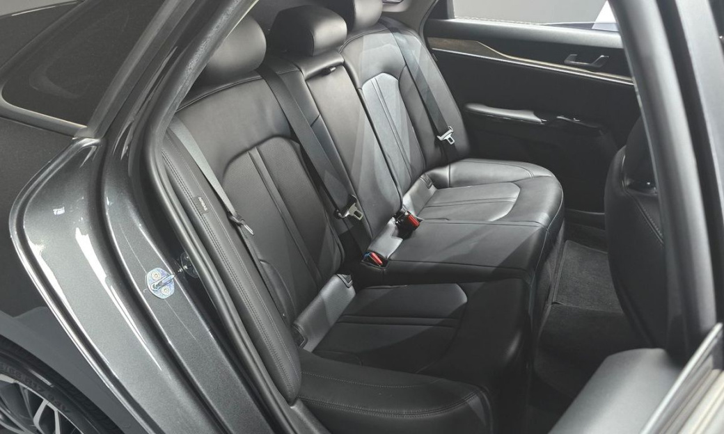 Kia K5 2.0, 2022
