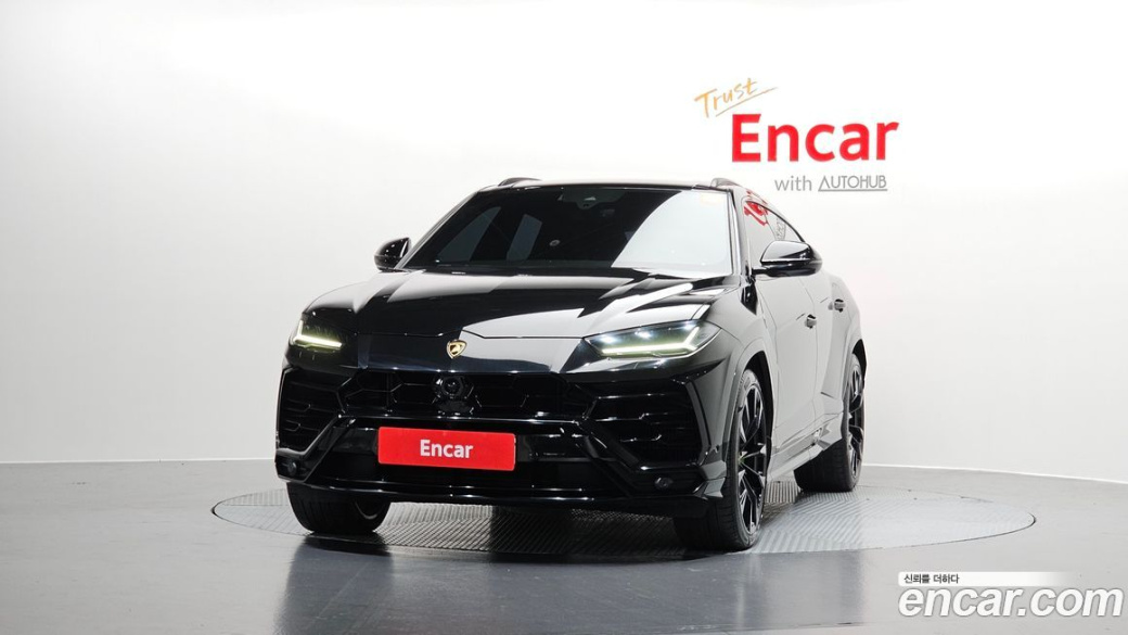 Lamborghini Urus 4.0 V8, 2022