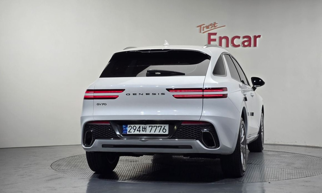 Genesis GV70 2.5T Gasoline 2WD, 2023