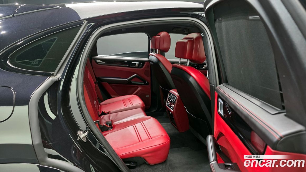 Porsche Cayenne 3.0 Coupe, 2022