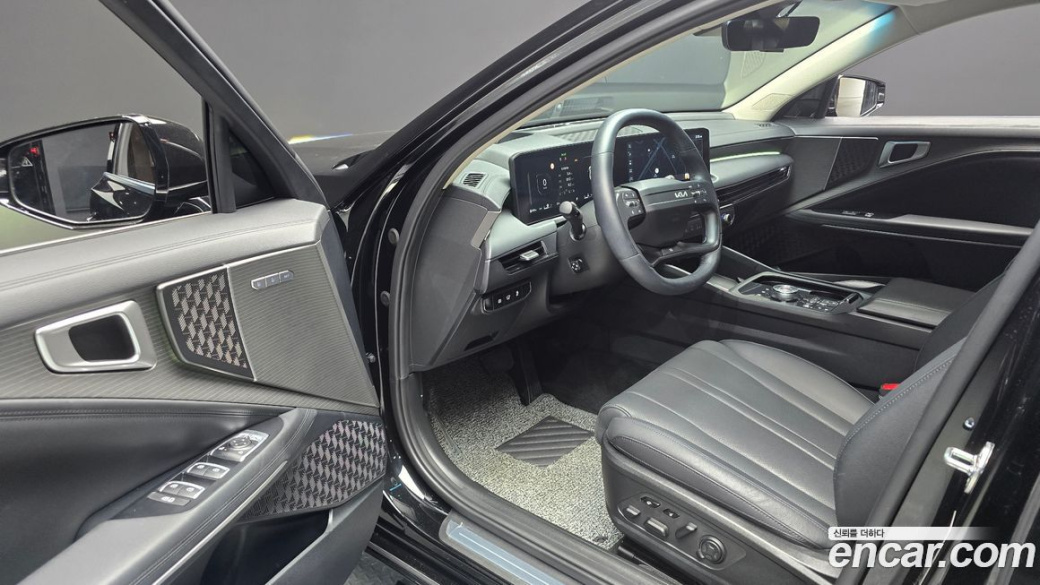 Kia K8 2.5 Gasoline 2WD, 2025
