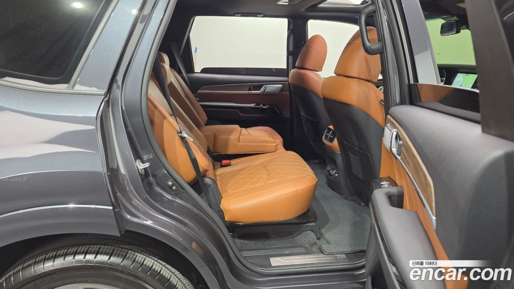 Kia Mohave Diesel 3.0 4WD 5-Seater, 2023
